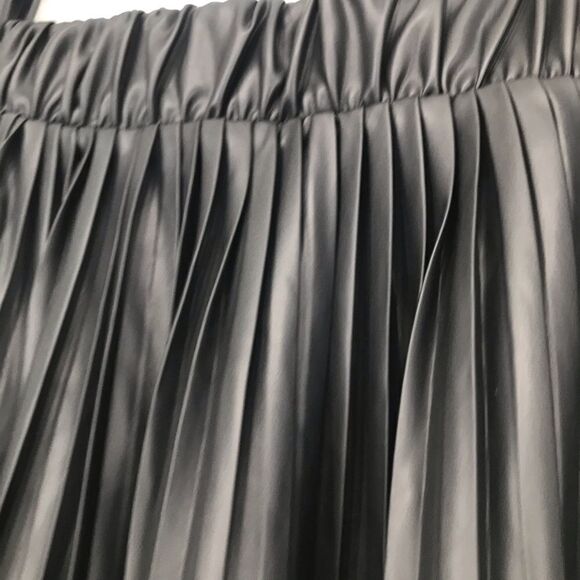 Ichi Black Faux Leather Danish Pleated Midi Skirt - Picture 11 of 15